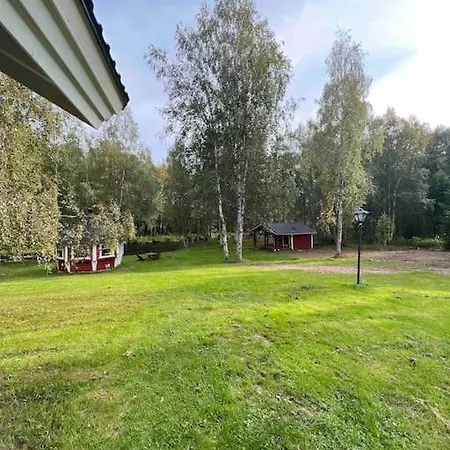 Moekki Luonnon Keskellae. * Tervola
